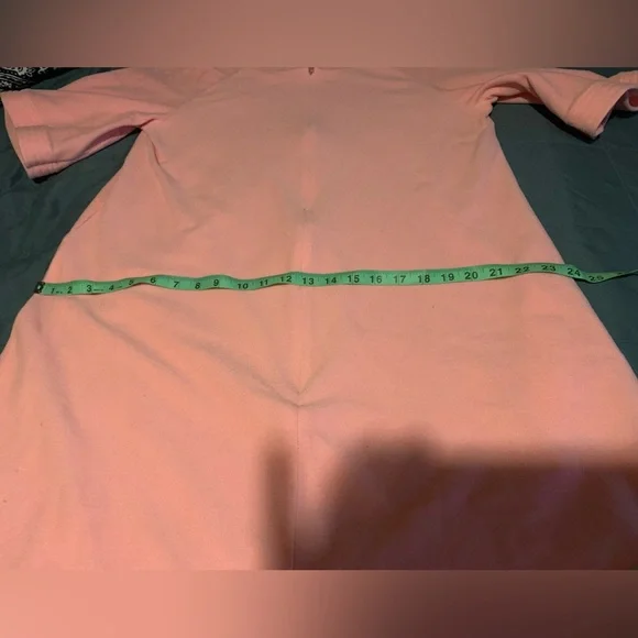 Vintage 70s Vanity Fair NWOT pink fleeced medium zip up moo moo robe pockets - Picture 4 of 8